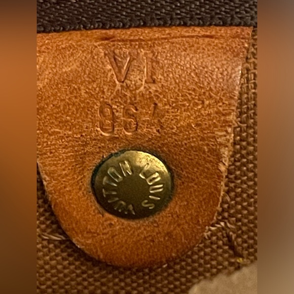 Louis Vuitton speedy 30 - Picture 13 of 14